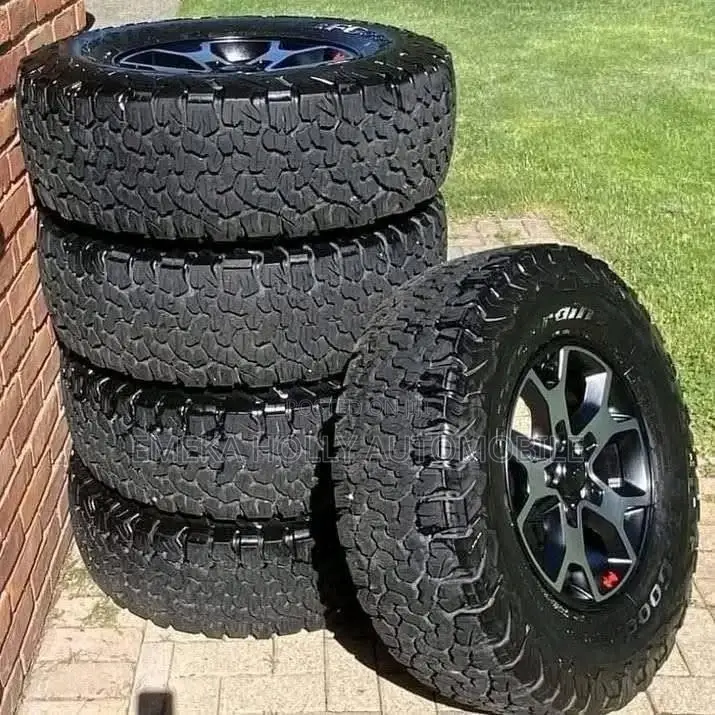 Jeep Wrangler Off Road Hyjack 20 Rims and Tires  2020/2010/2018/2015.
