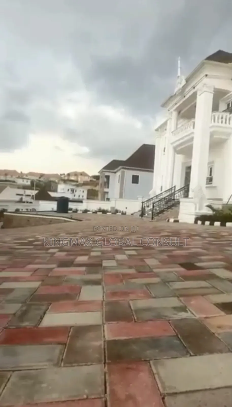 4bdrm Duplex in Asokoro Abuja for sale
