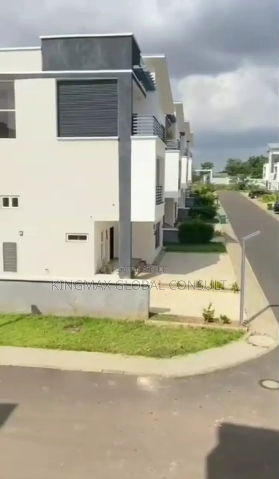 4bdrm Duplex in Life Camp Abuja for sale