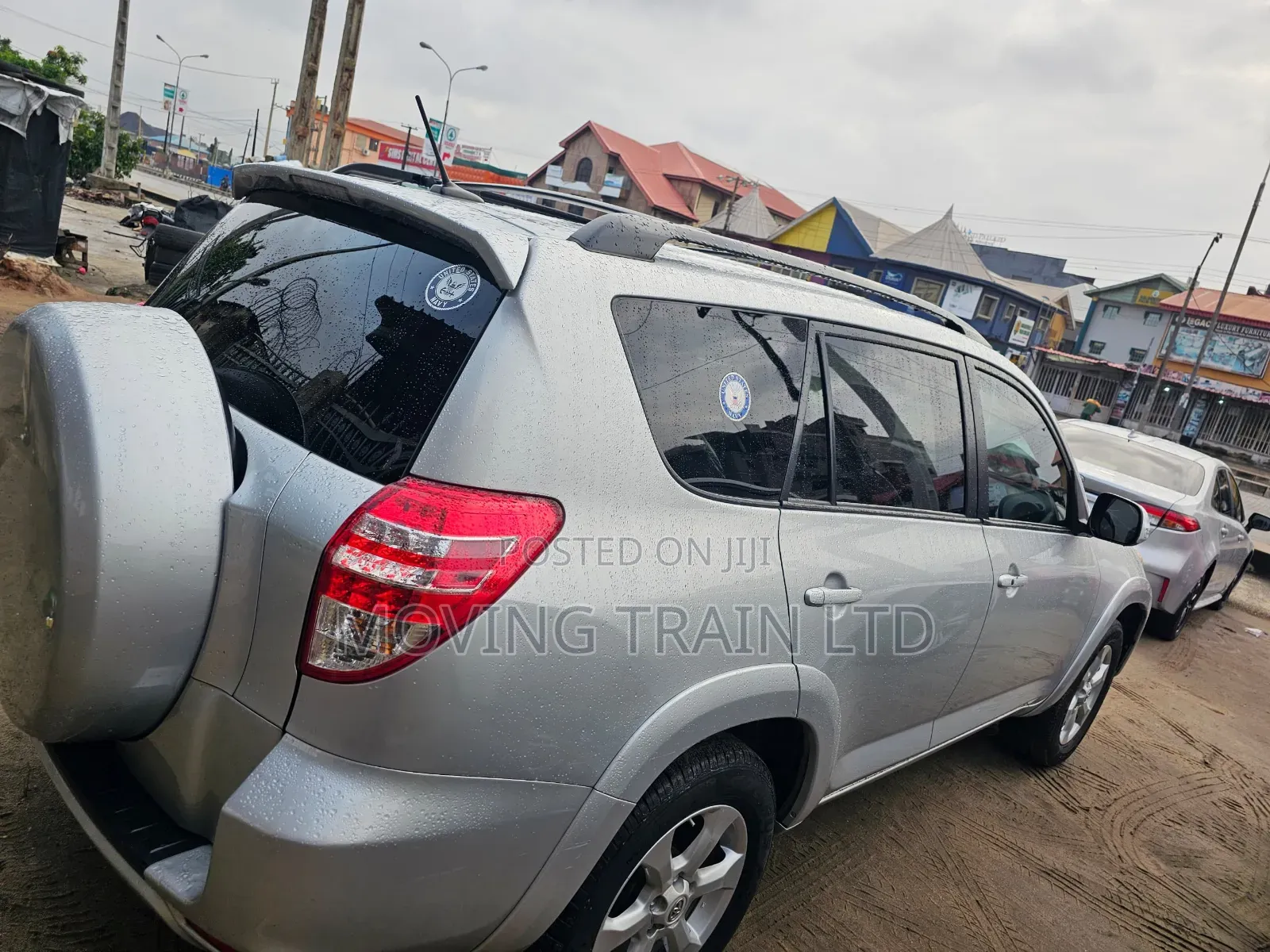 Toyota RAV4 2010 Silver