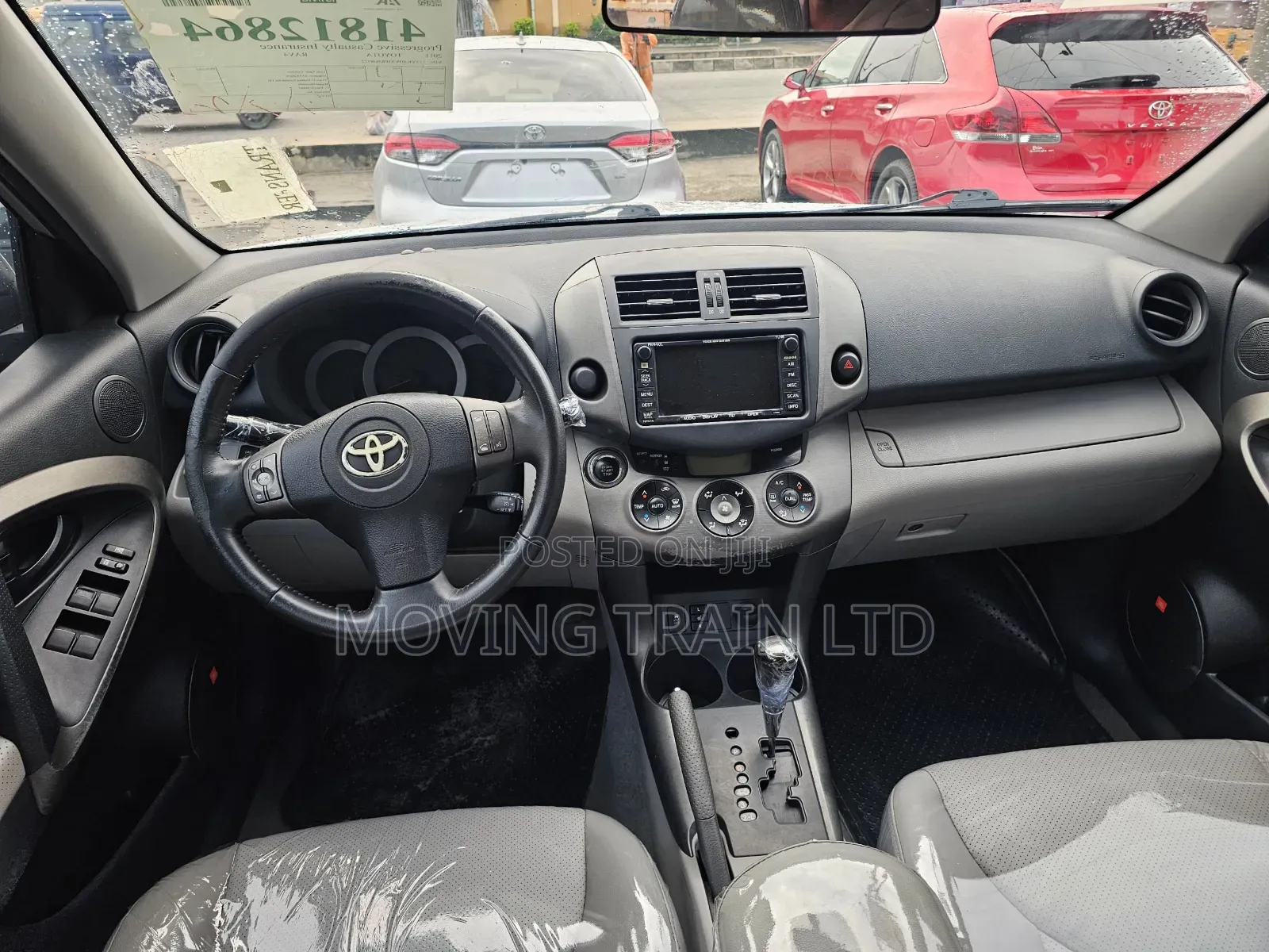 Toyota RAV4 2010 Silver