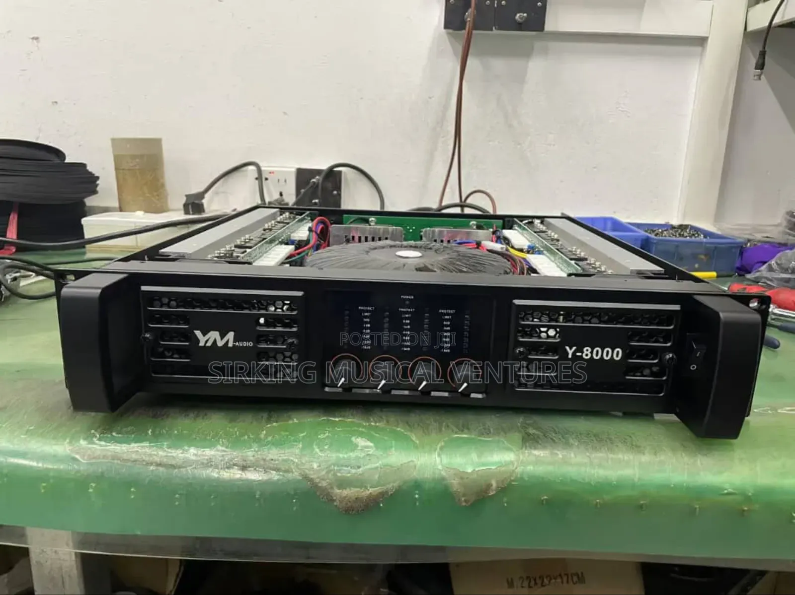 Y-M Audio 4channels Amplifier 8000 Watts
