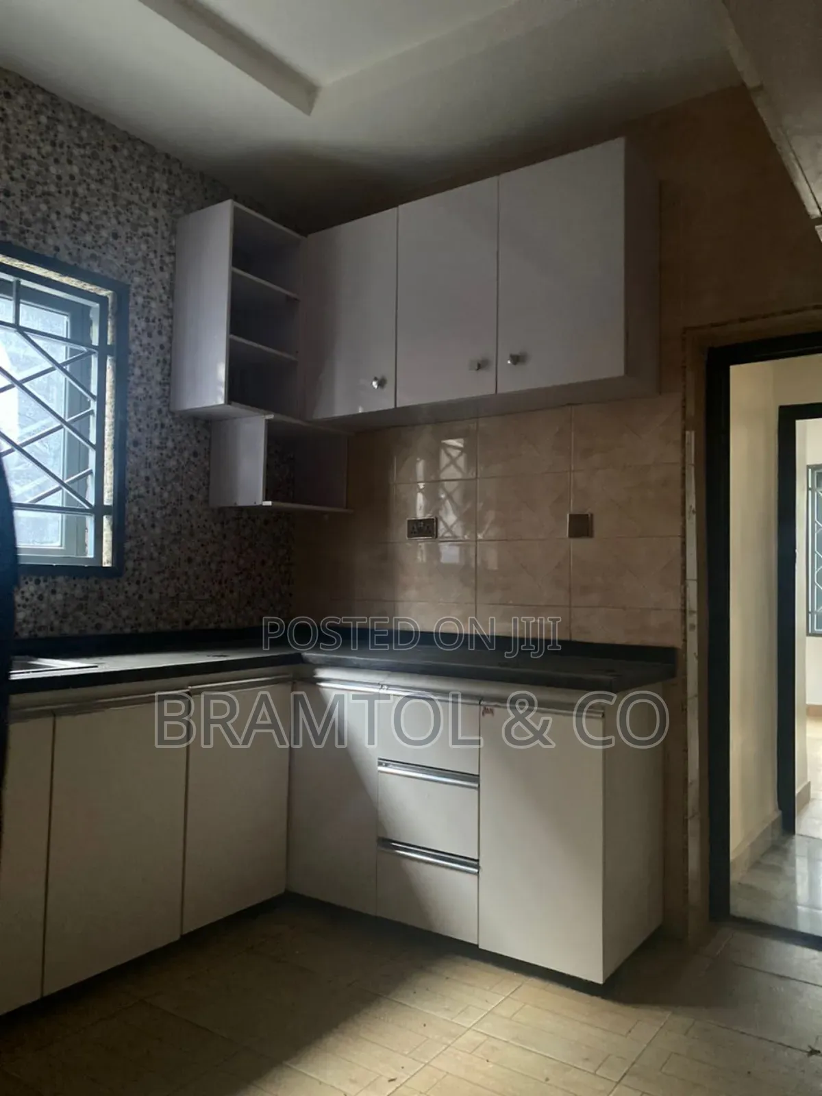 2bdrm Block of Flats in Dawaki for rent