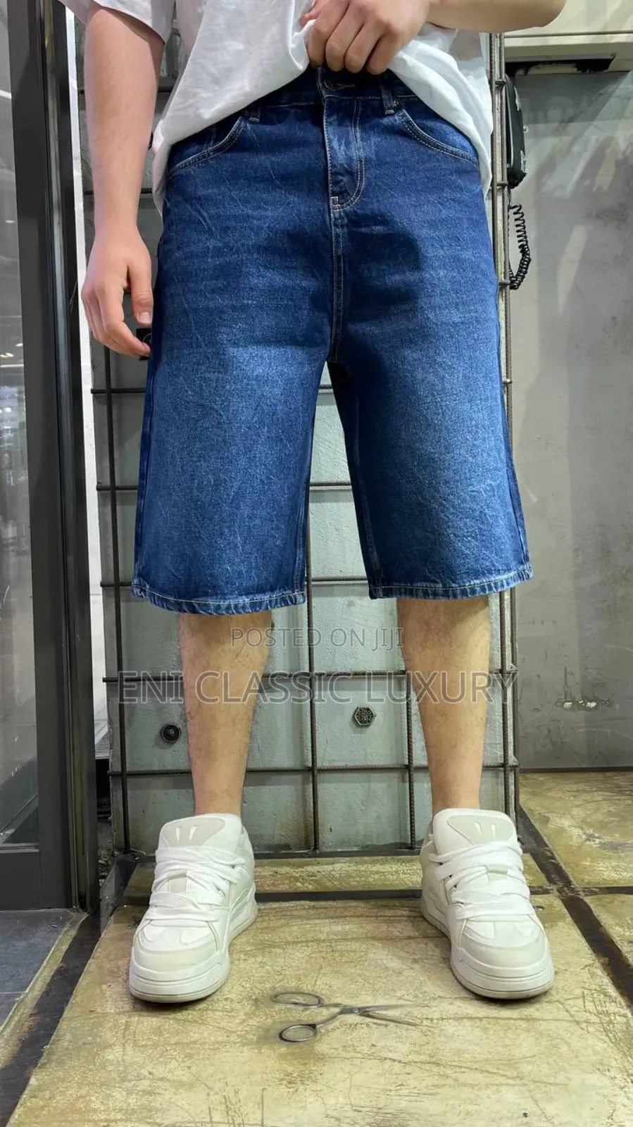Pure Quality Luxury Cargo Short Jeans Well Branded