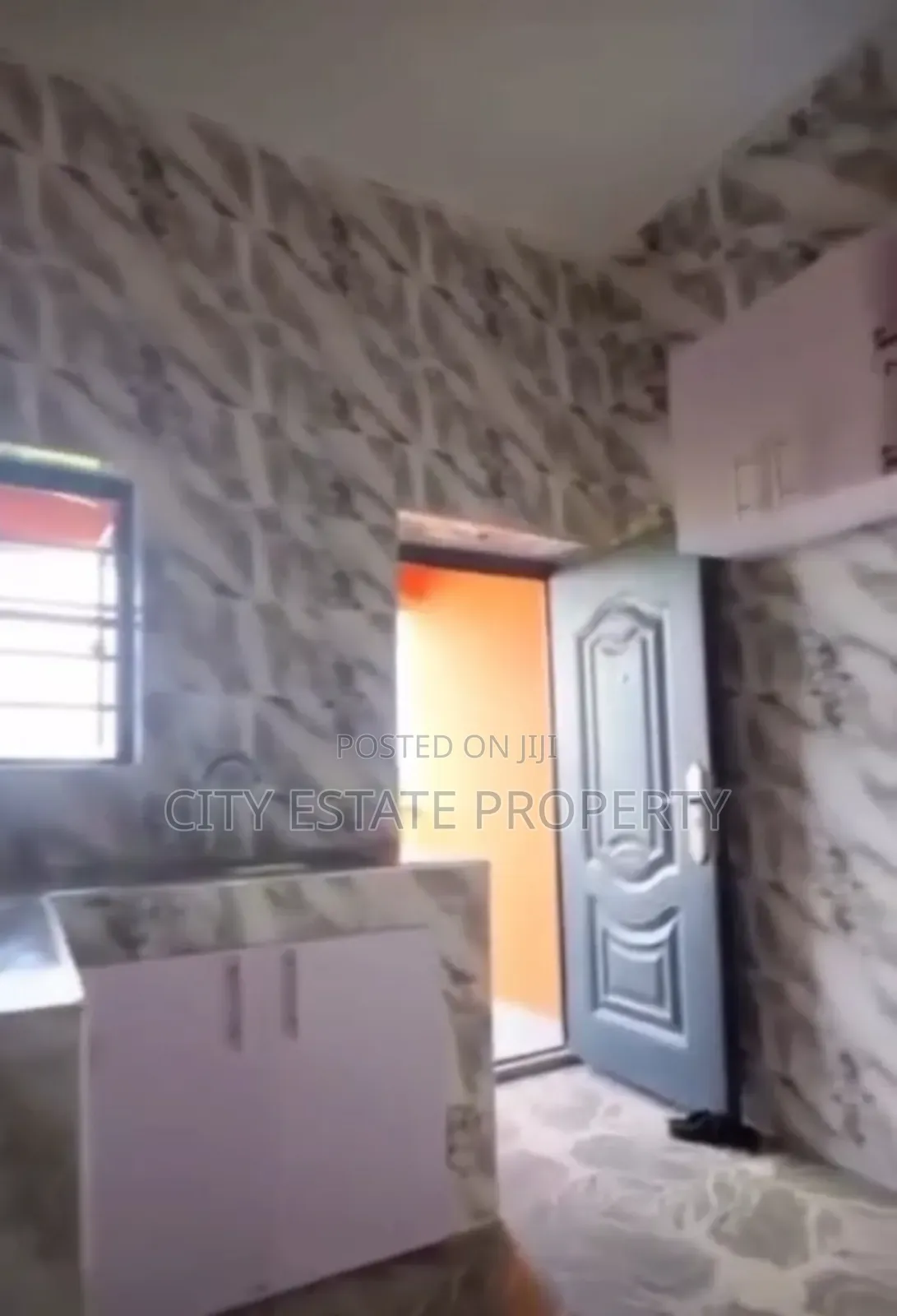 1bdrm Block of Flats in Ogbogoro, Port-Harcourt for rent