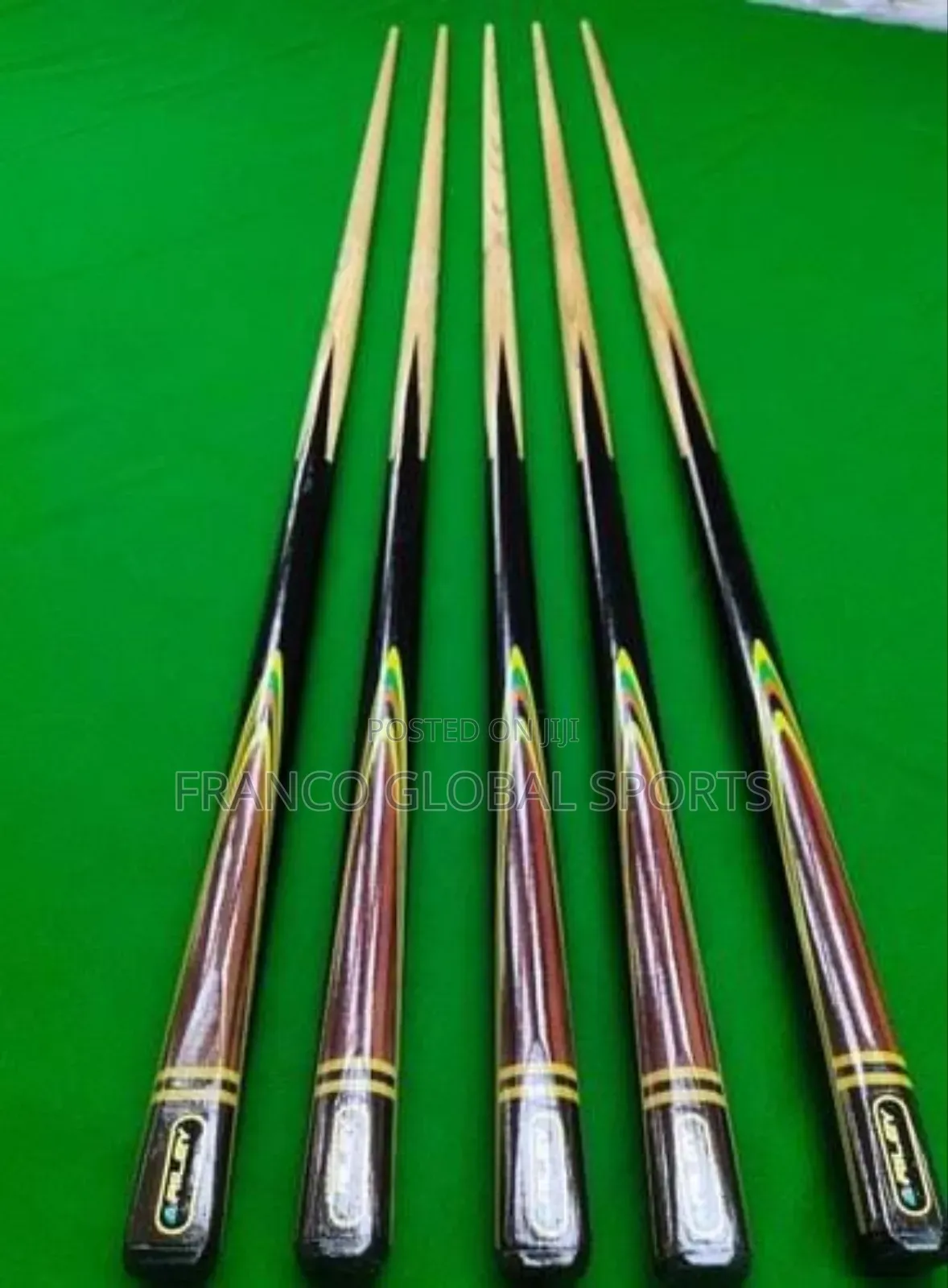 Snooker Cue Sticks