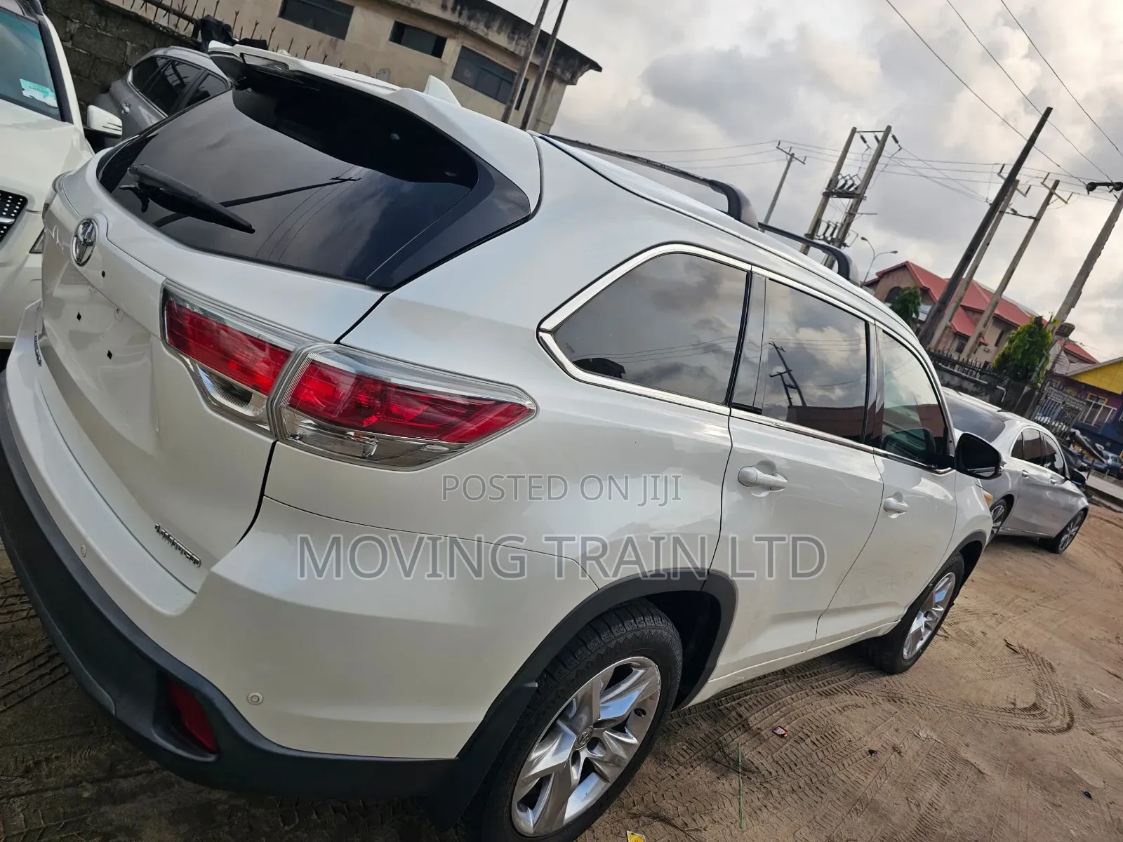 Toyota Highlander Limited 4dr SUV AWD (3.5L 6cyl 6A) 2015 White