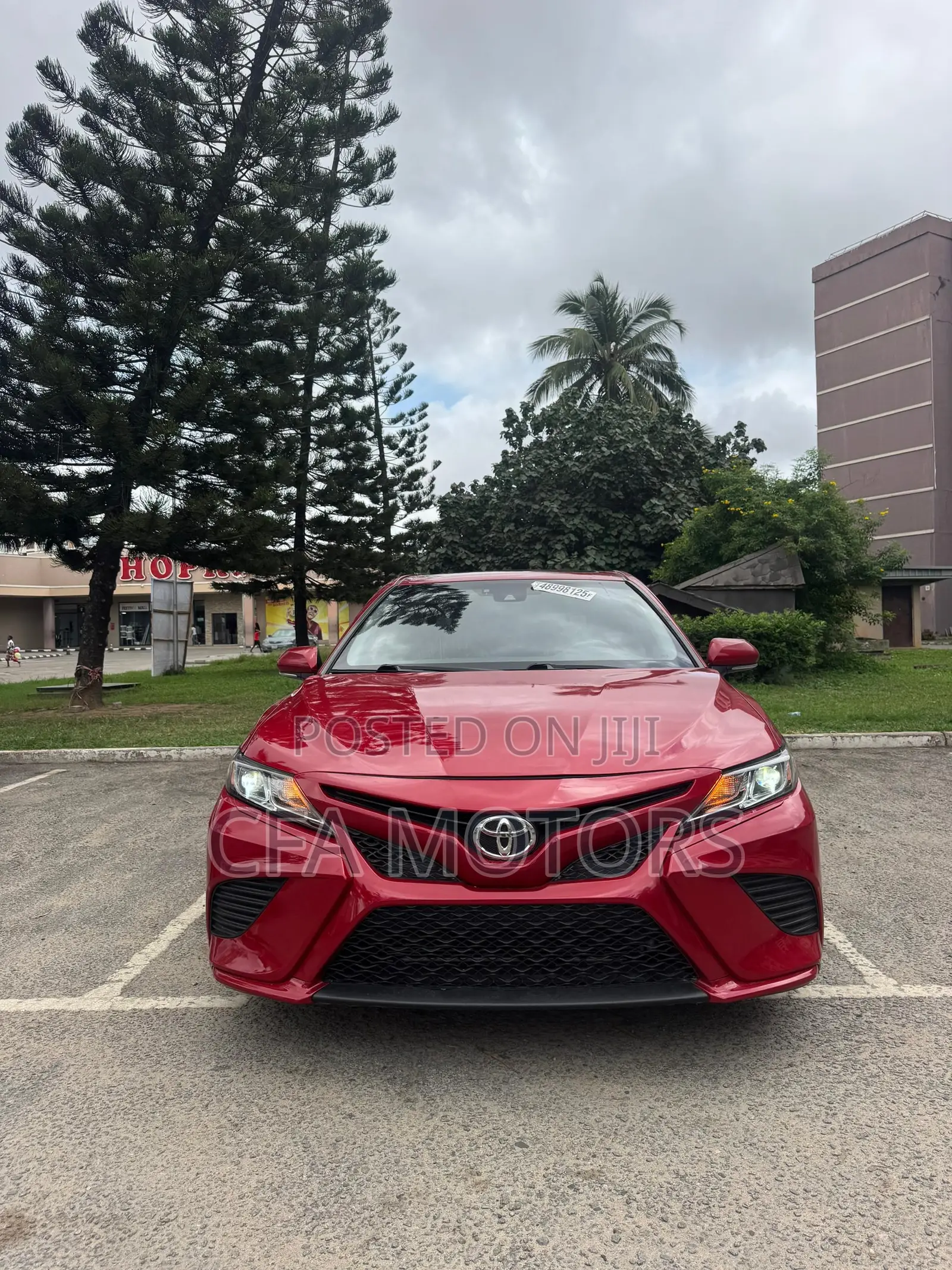 Toyota Camry SE FWD 2020 Red
