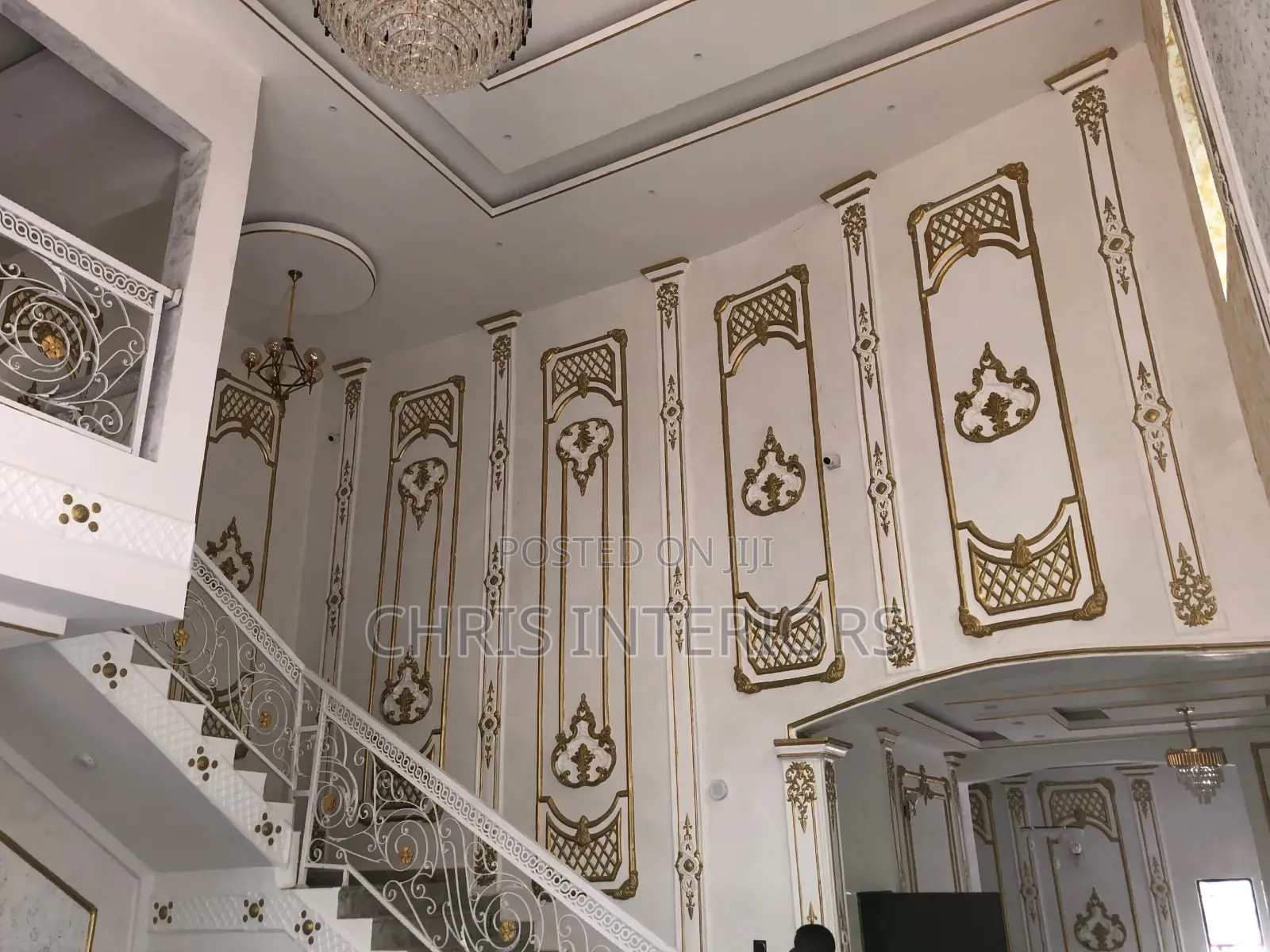 Cornice Wall