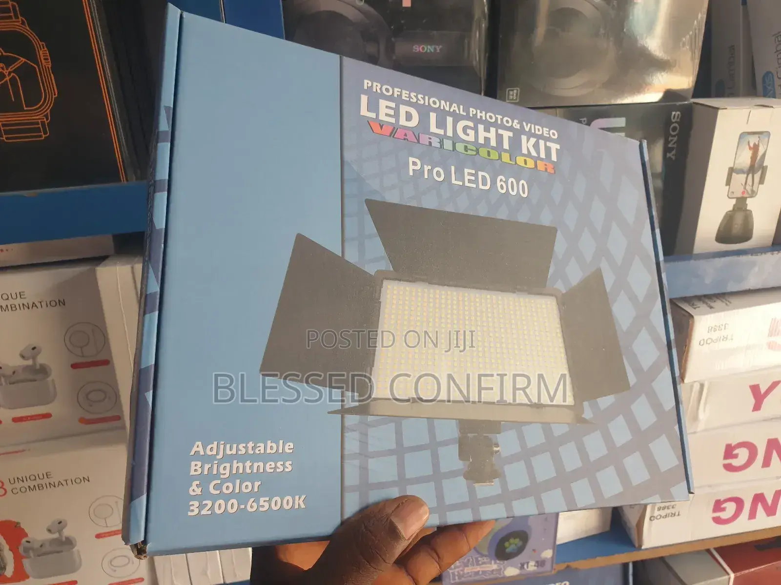 Brand New Professional Video and Photo Led Light Kit 600 Pro