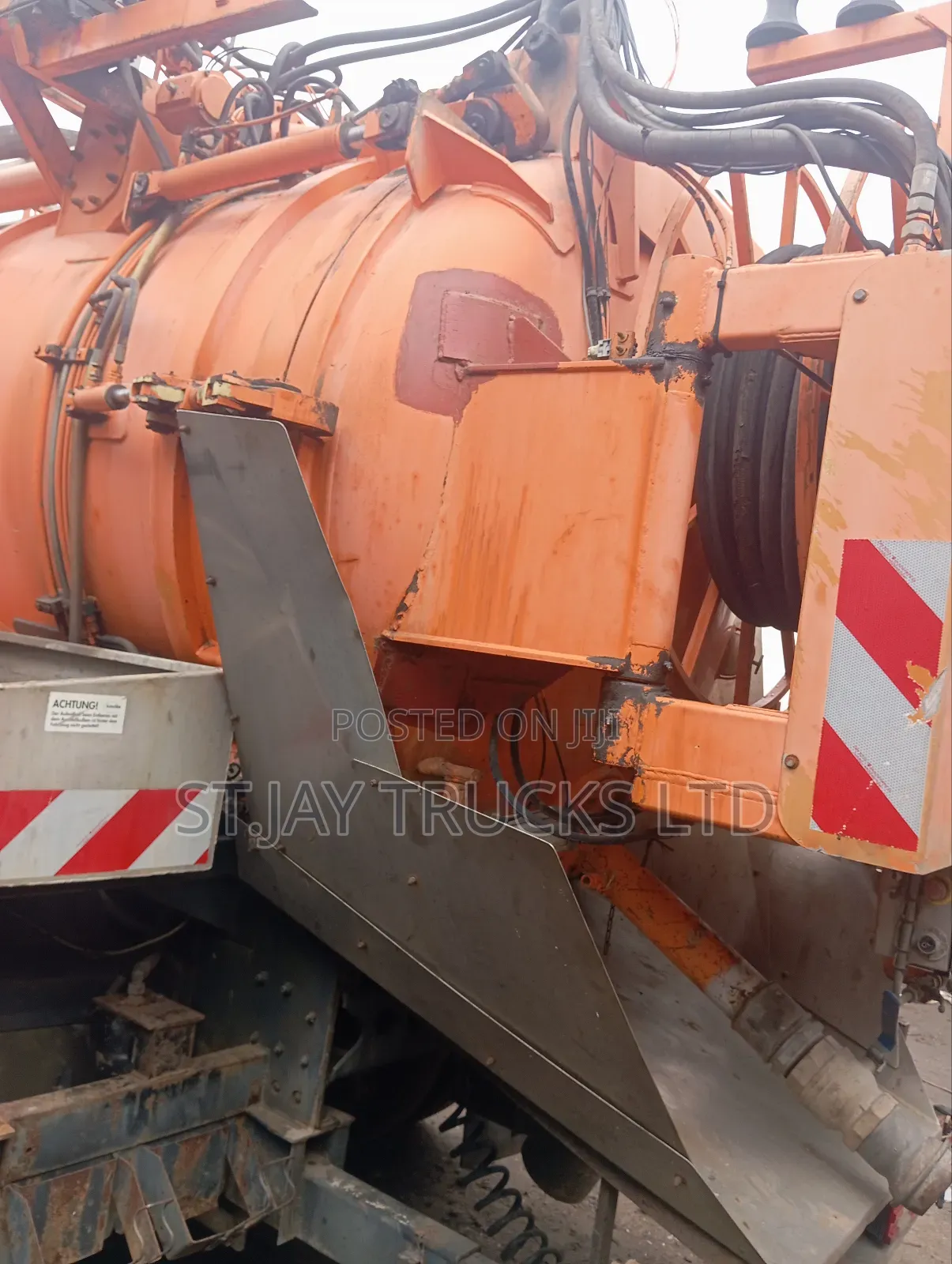 Mercedes Benz Sewage Truck