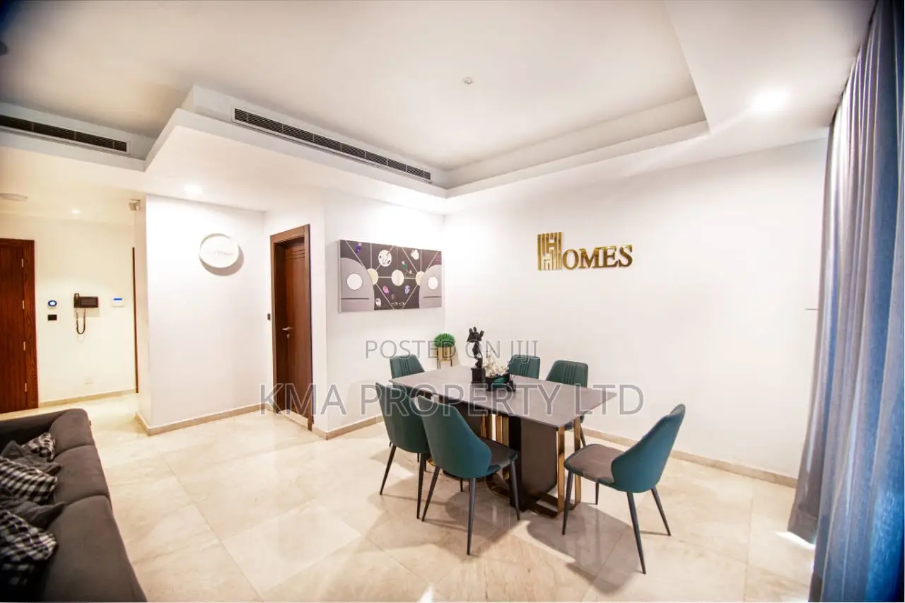 Luxurious 2 Bedroom Apartment Private Cinema