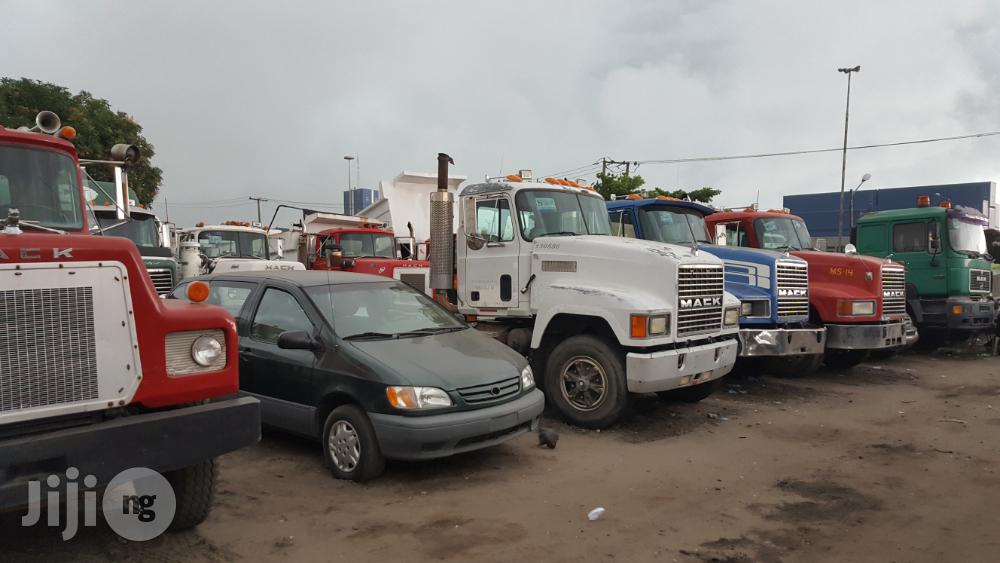 Tokunbo Mack Trucks Tipper and Trailer Head