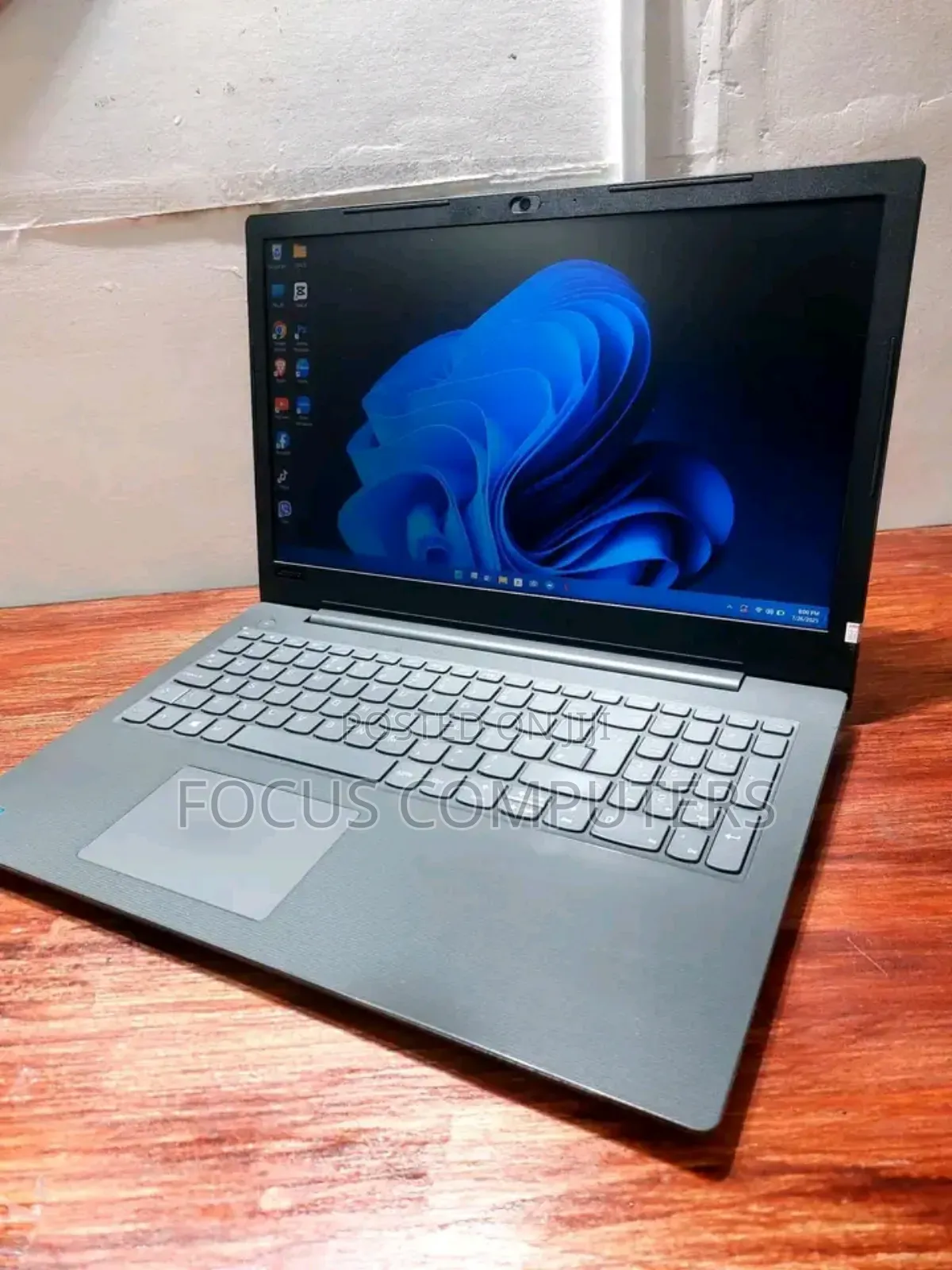 Laptop Lenovo V130 8GB Intel Core I5 HDD 1T