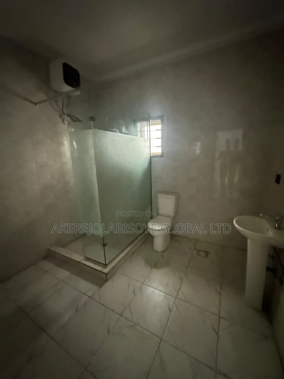 4bdrm Townhouse/Terrace in Katampe (7Min To for sale