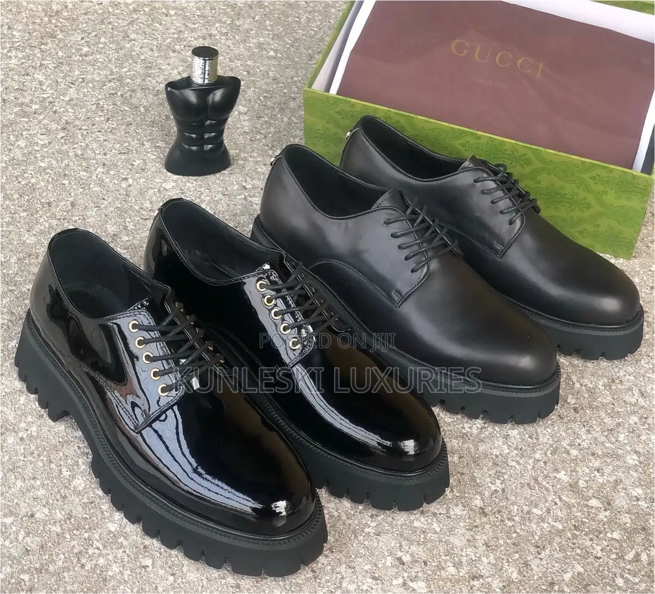 Original Gucci Patent / Leather Lace Up Shoe for Men