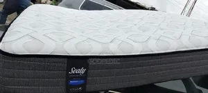 Sealy Orthopedic Spring Bed for Good Sleeping