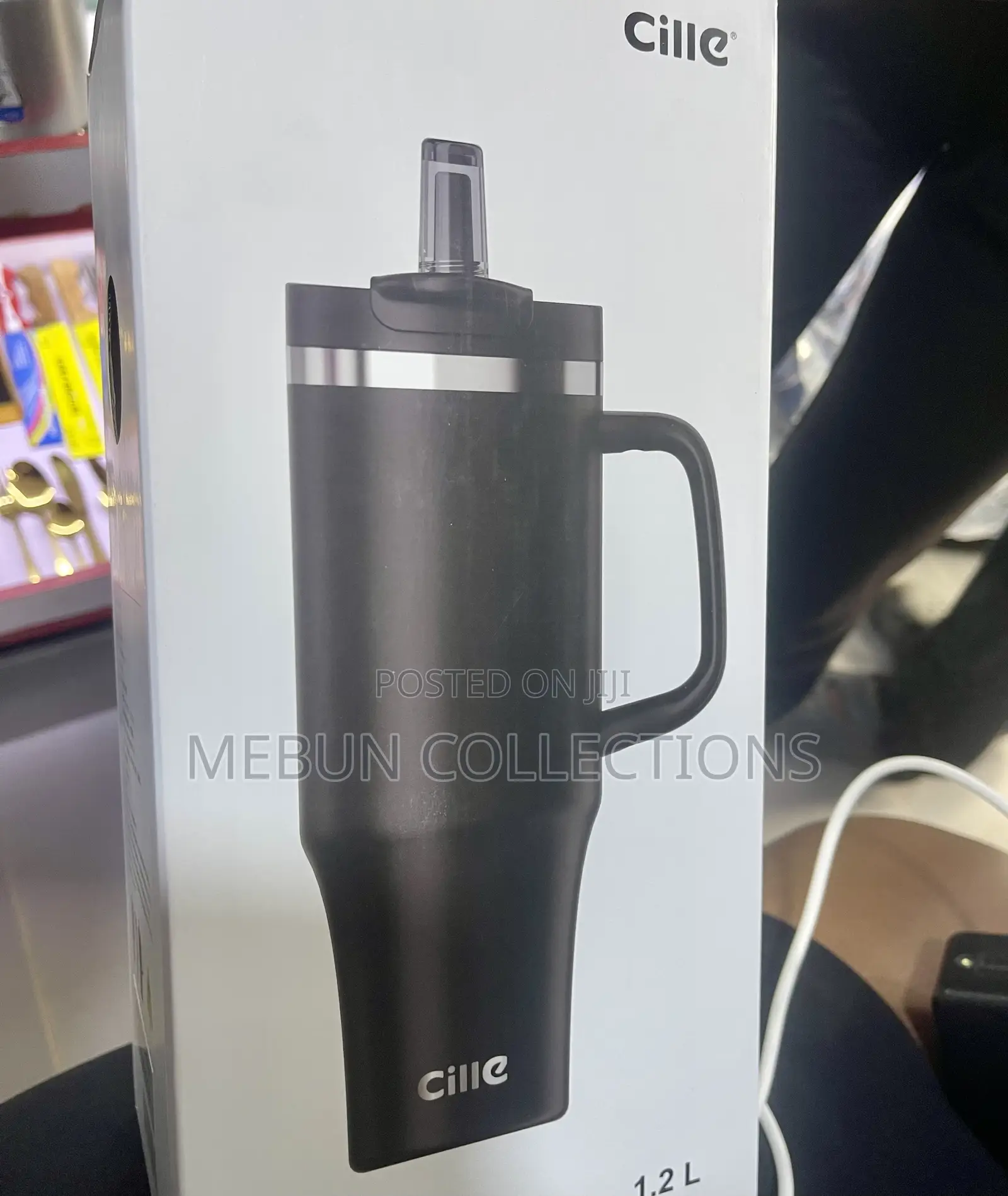 Dragon 1.2liters Vacuum Water Cup With Straw Cover