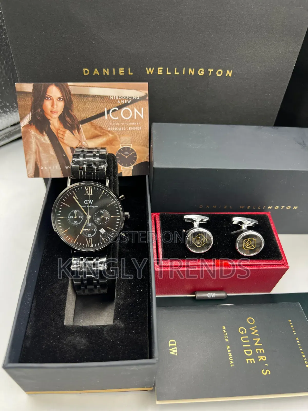 Daniel Wellington Dw Chronograph Watch + Cufflinks A