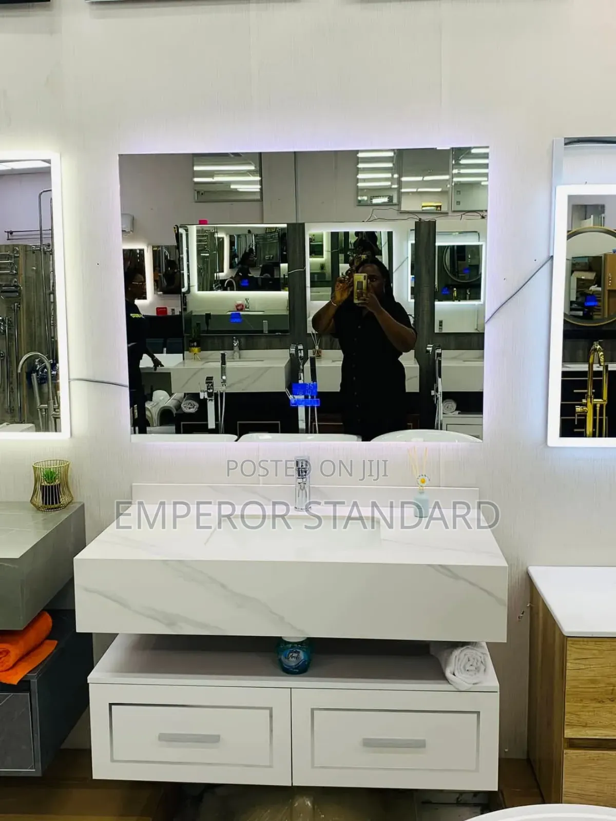 Luxury Bathroom and Dining Cabinet Basin