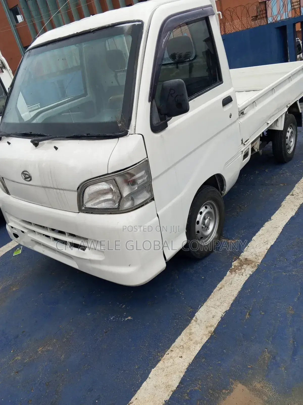 Daihatsu Hijet Mini Truck Shuttle 2015 White