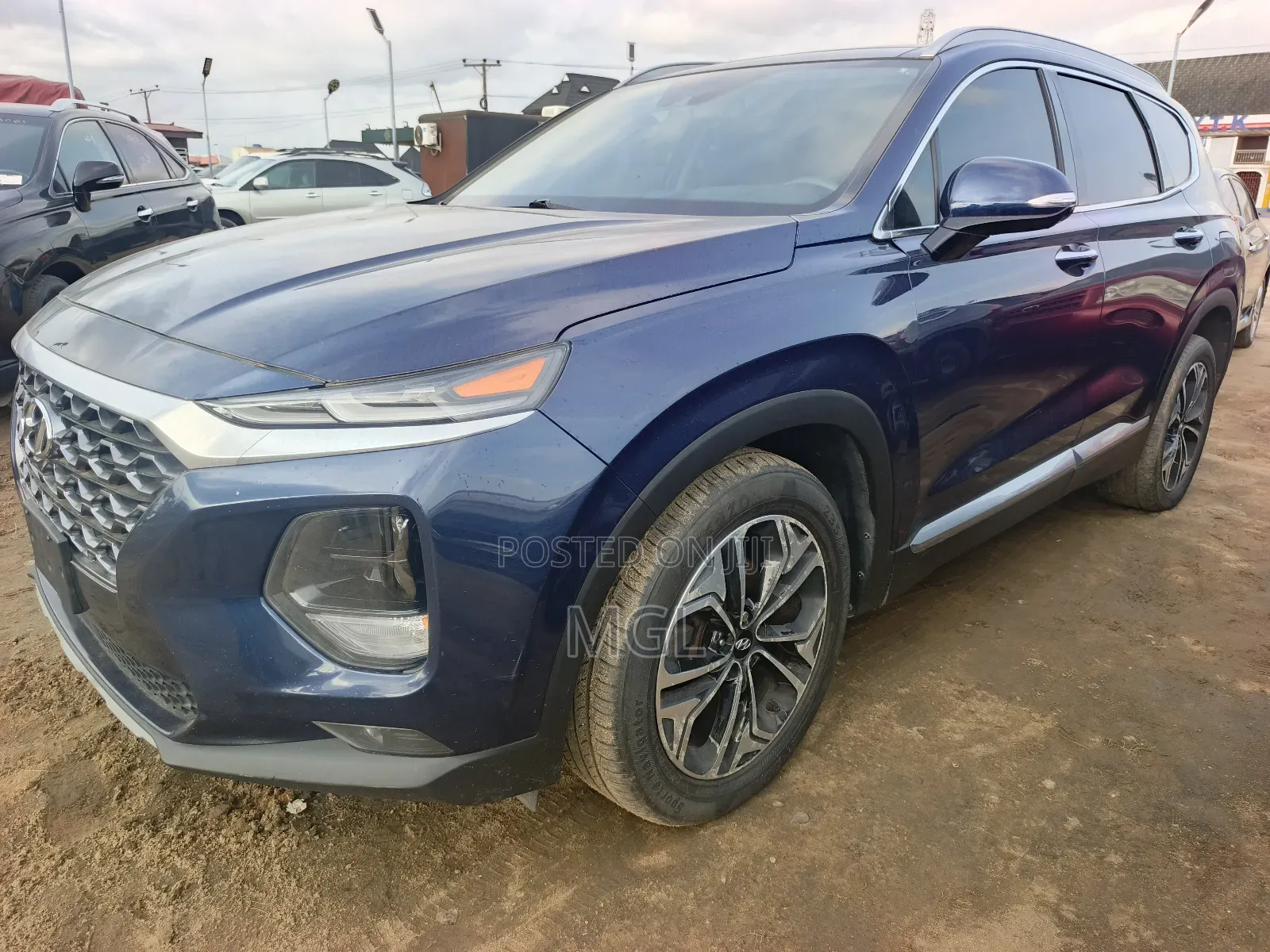 Hyundai Santa Fe 2019 Blue