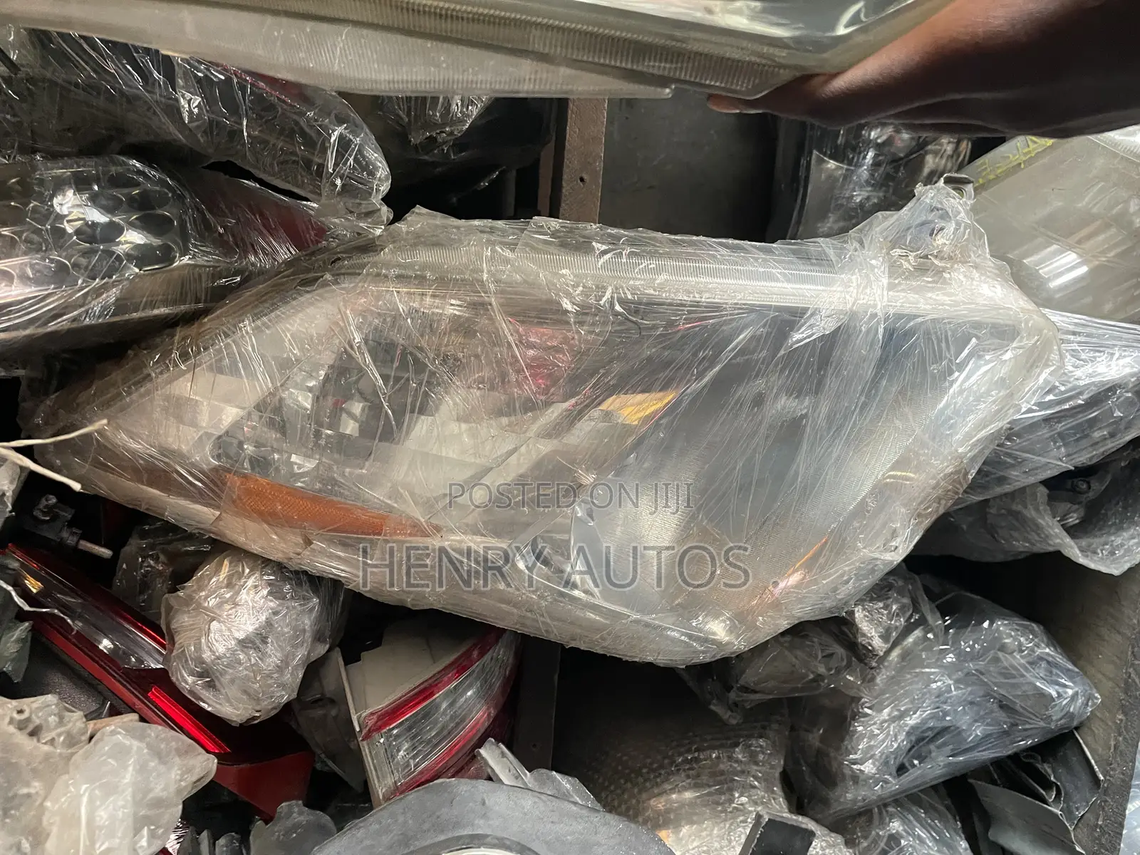 Set Headlamp Prius 2005