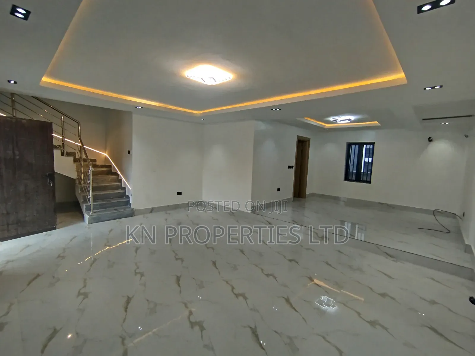 4bdrm Townhouse/Terrace in Jabi for sale
