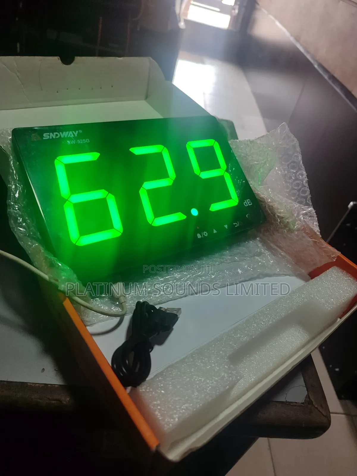 Sndway Noise and Sound Level Meter
