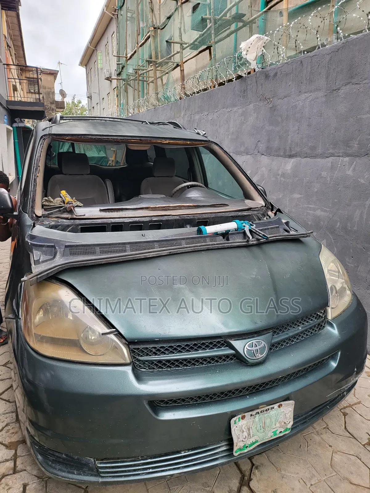 Toyota Sienna 2007 Windscreen Glass Available