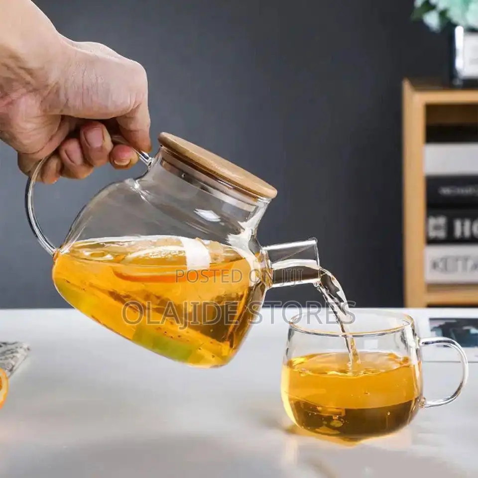 Glass Teapot (With a Wooden Lid)
