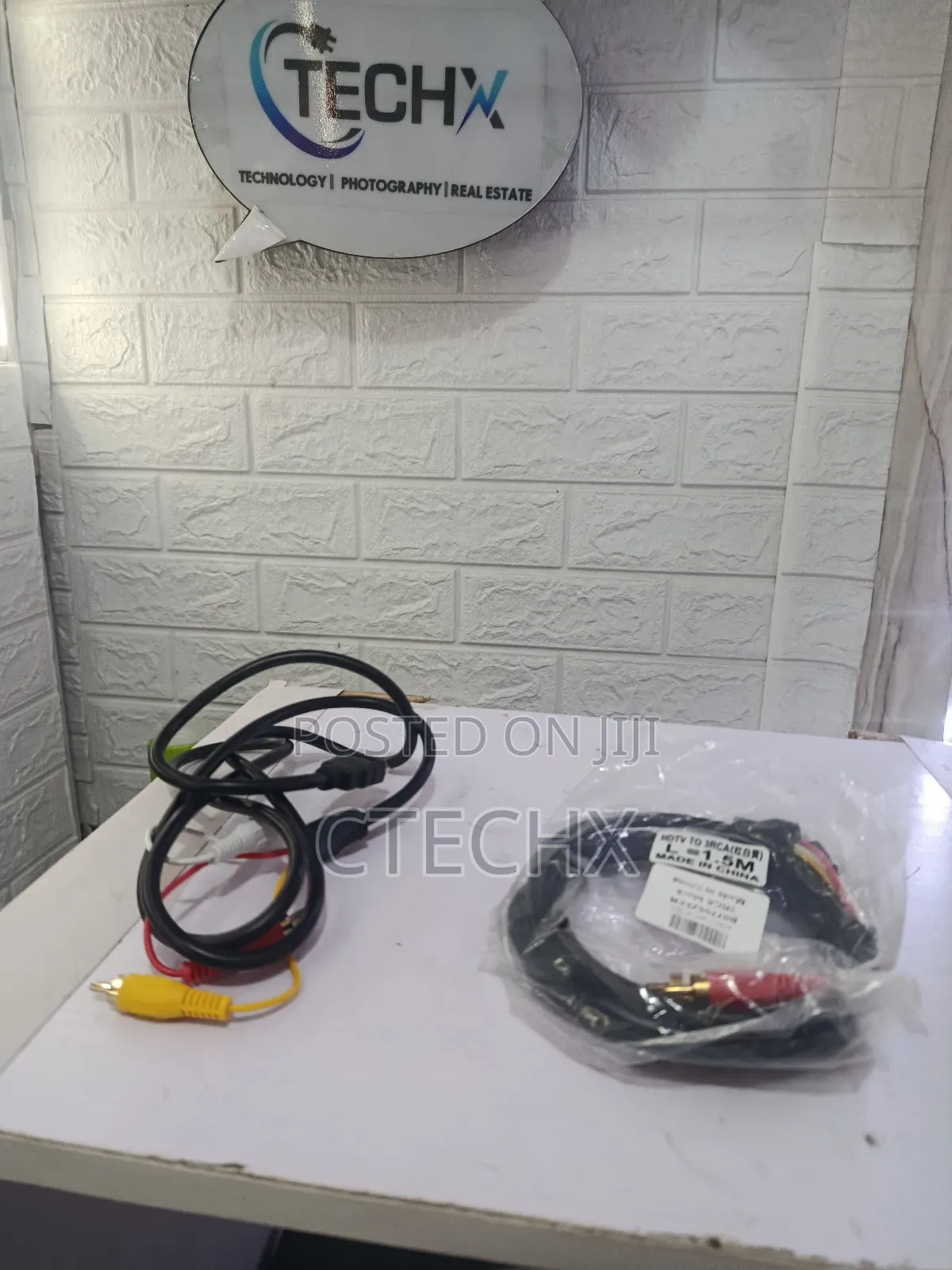 Hdmi Male to 3 Rca Male Av Cable Video Converter Adapter