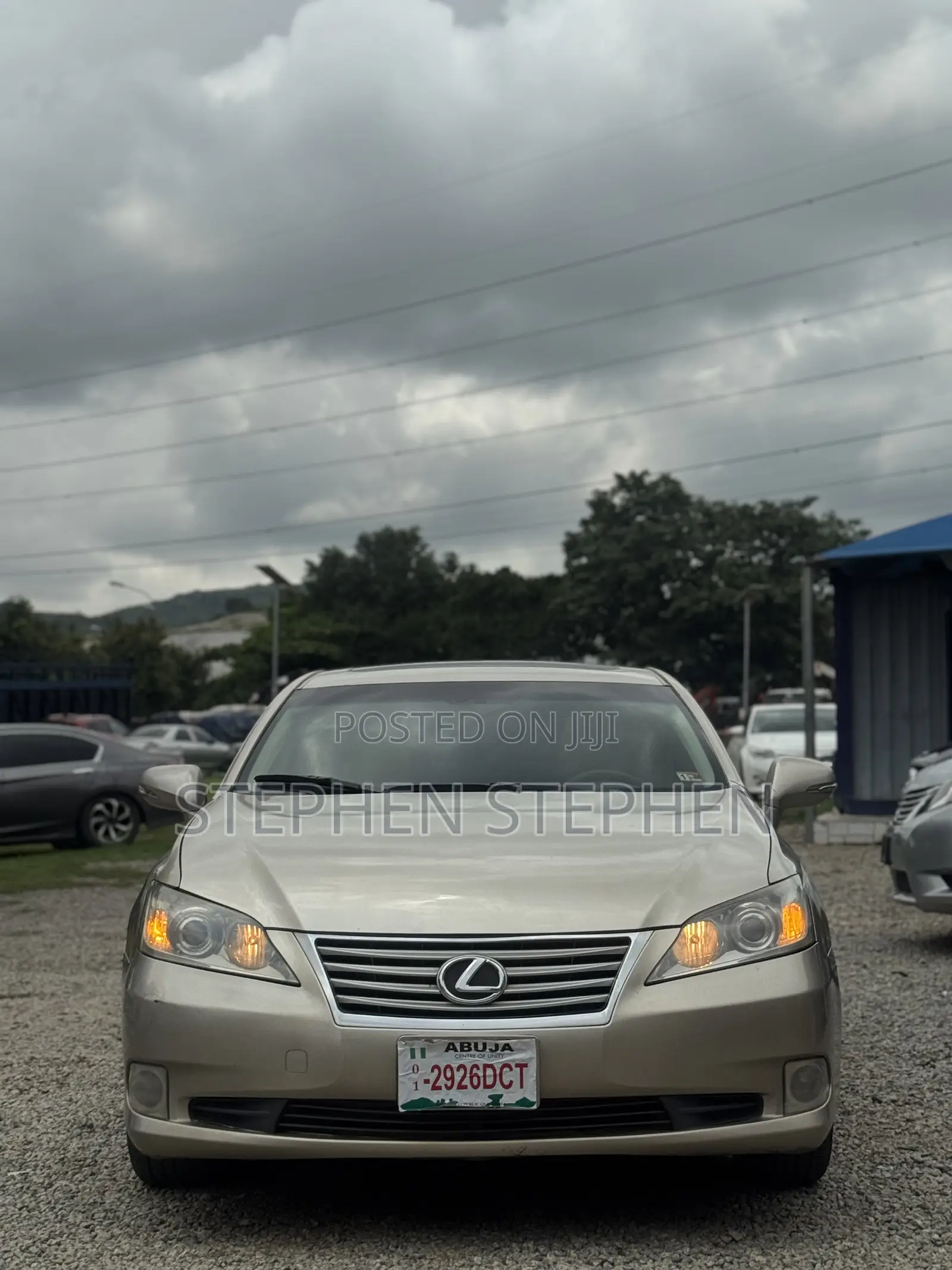 Lexus ES 350 2011 Gold