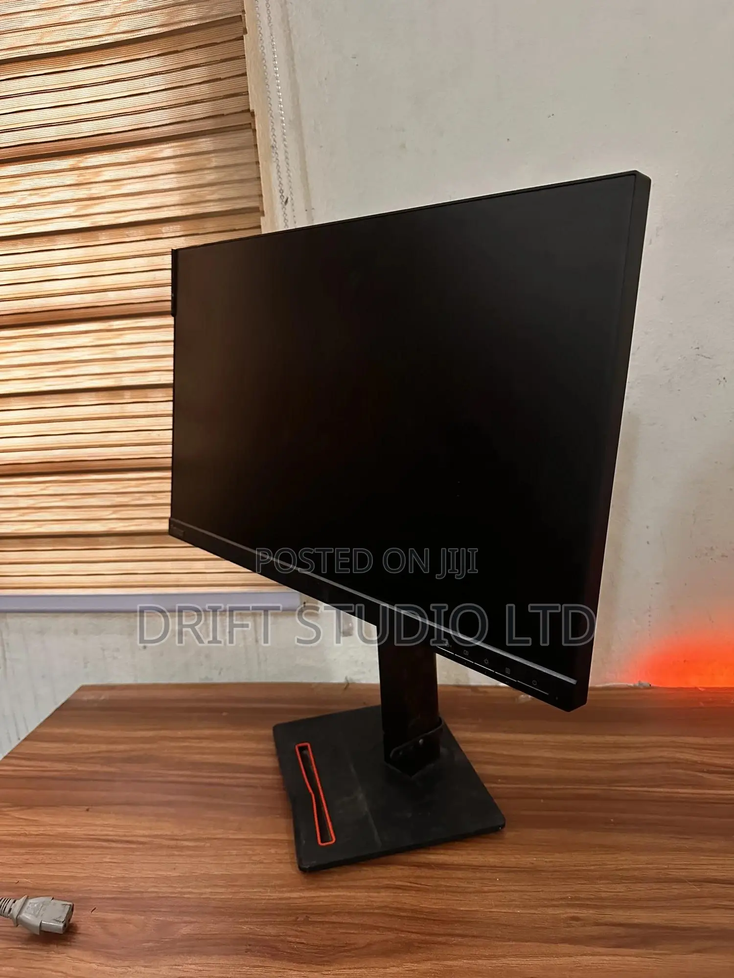 Lenovo T24i - 2l 24” Ips Monitor