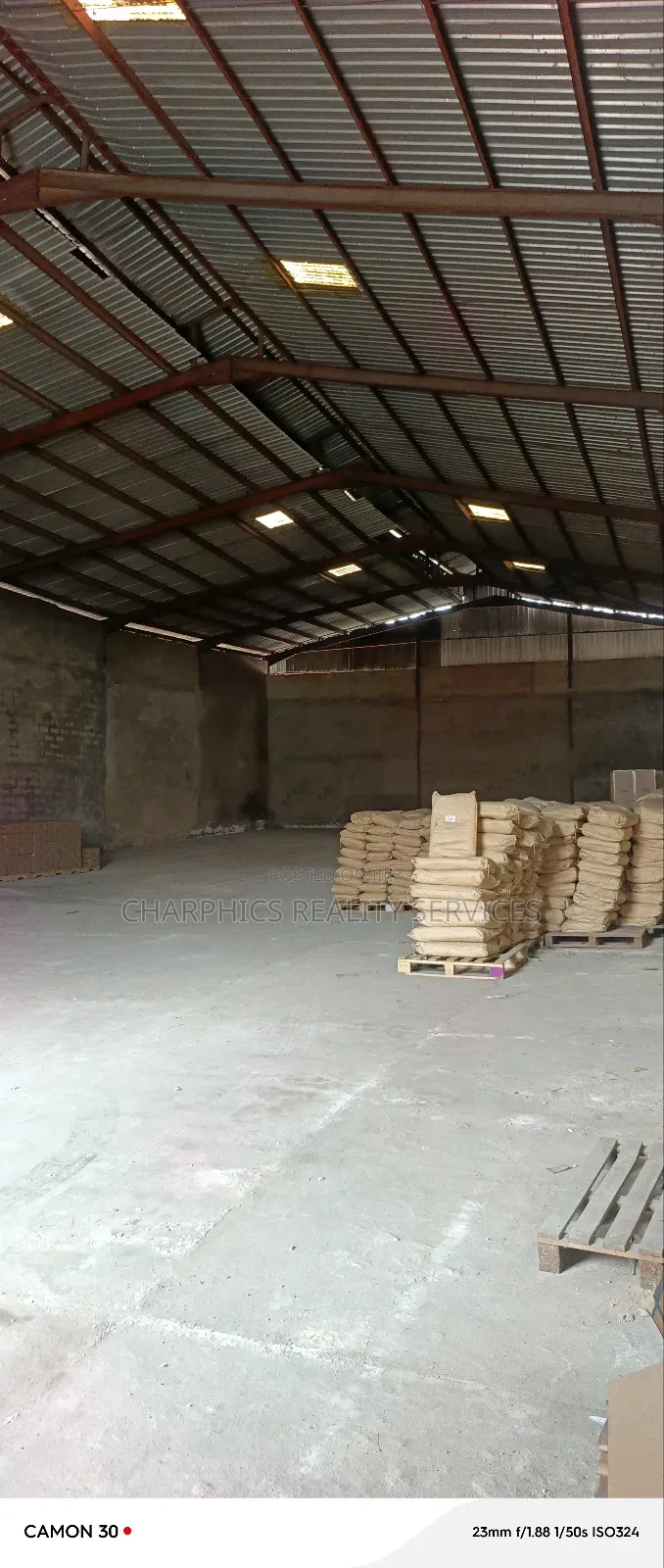 Shared Warehouse Off Eric Moore Surulere