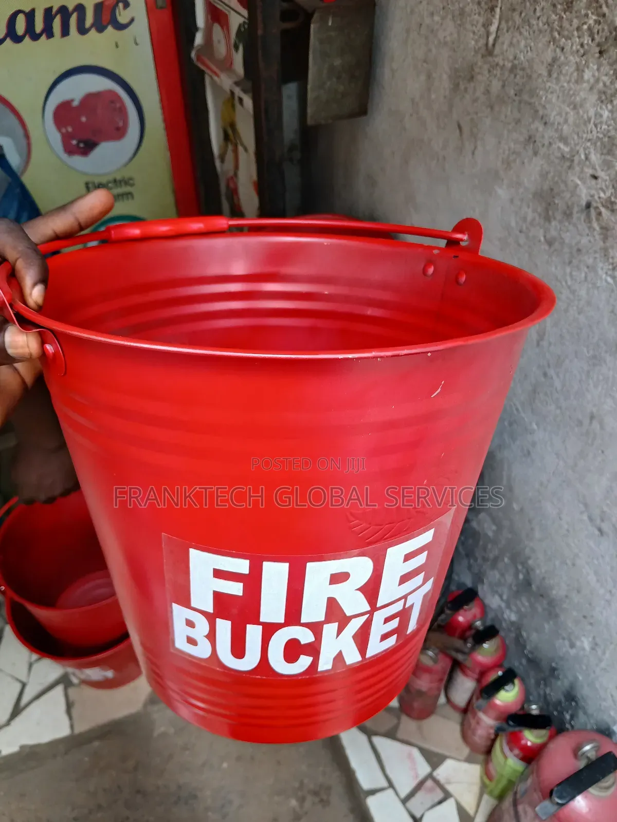 Foreign Fire Bucket 🪣