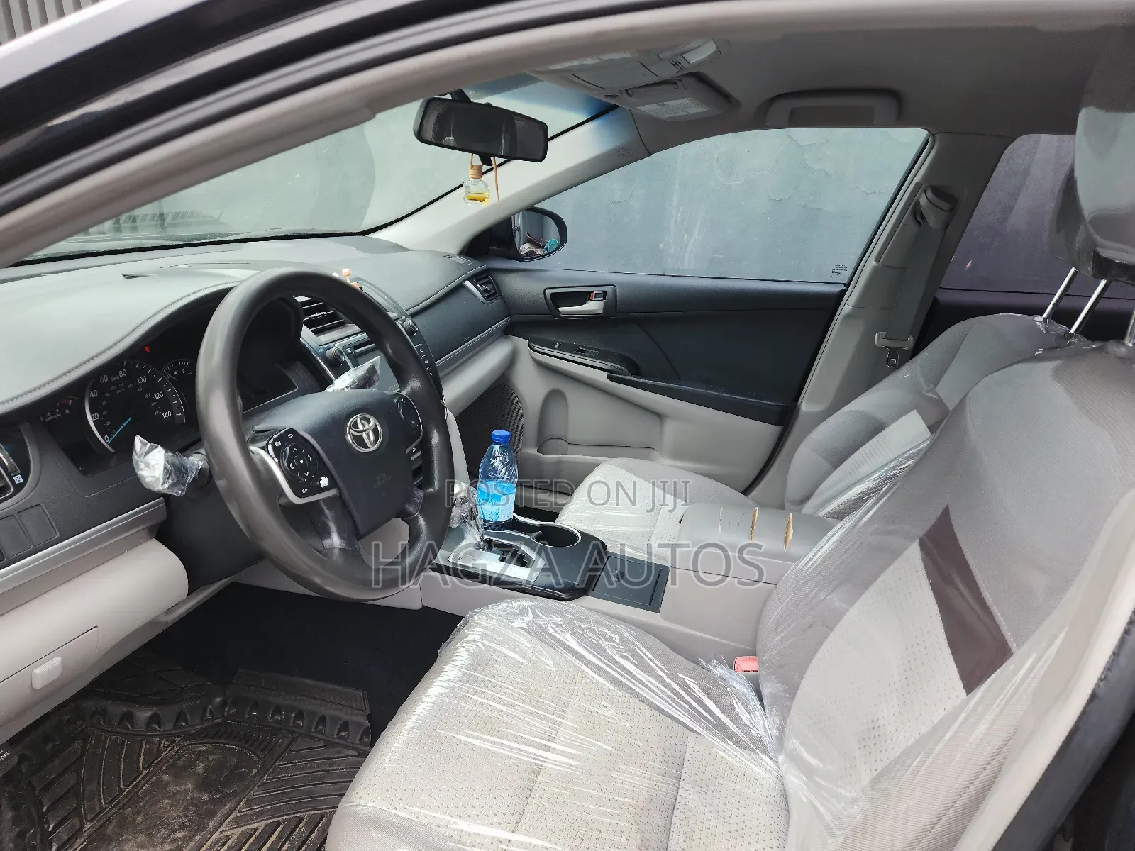 Toyota Camry LE 4dr Sedan (2.5L 4cyl 6A) 2013 Black