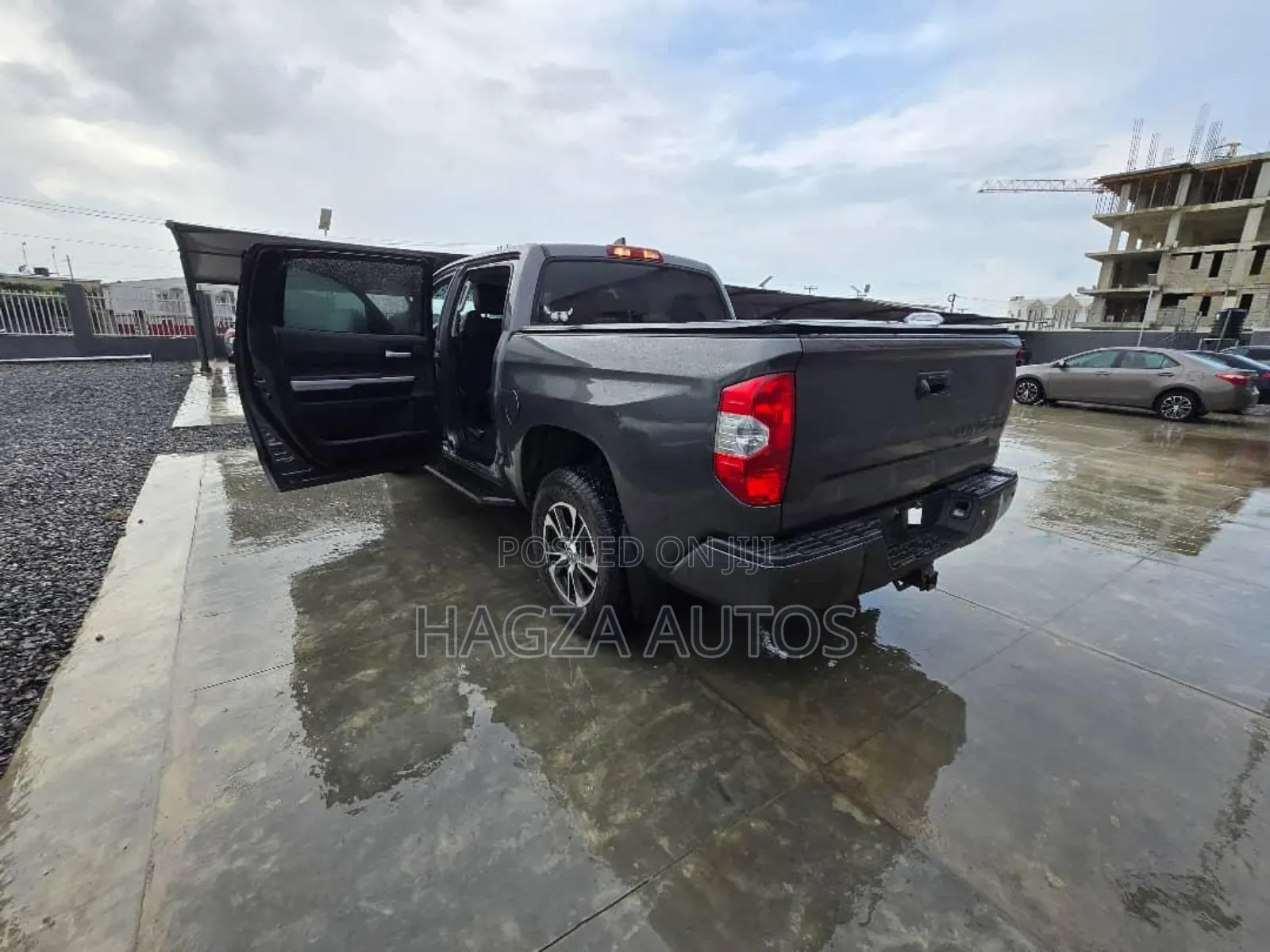 Toyota Tundra 2021 Gray