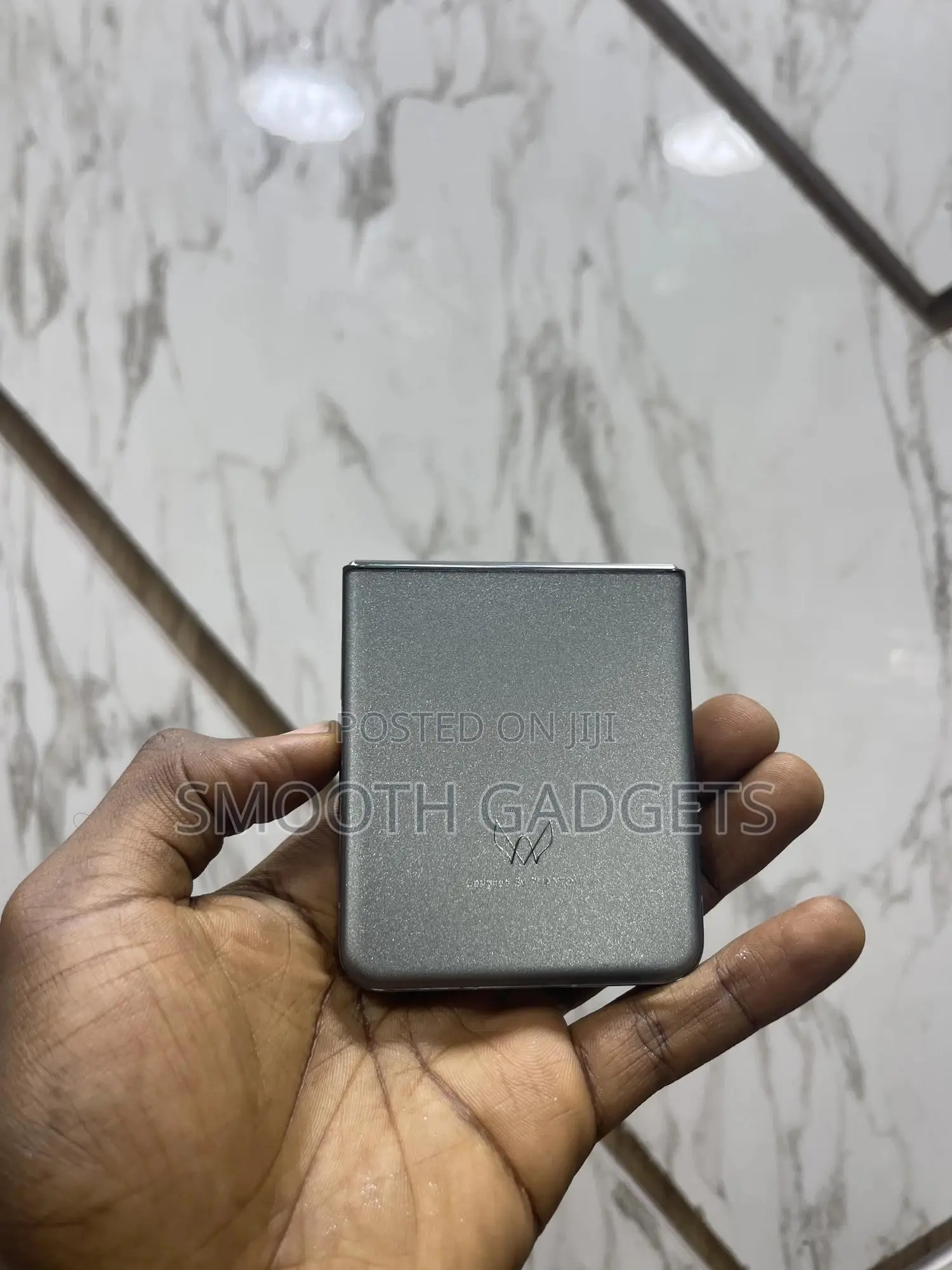Tecno Phantom V Flip2 5G 256 GB