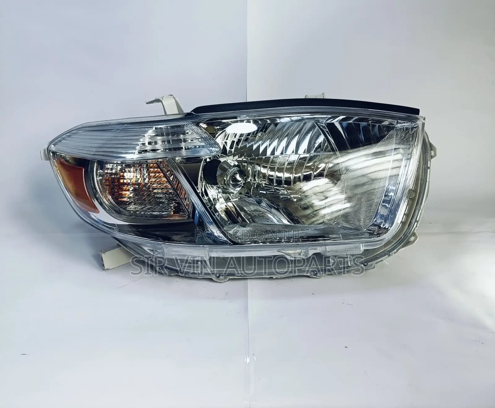 Toyota Highlander 2008 Headlight/Headlamp(Complete Set)