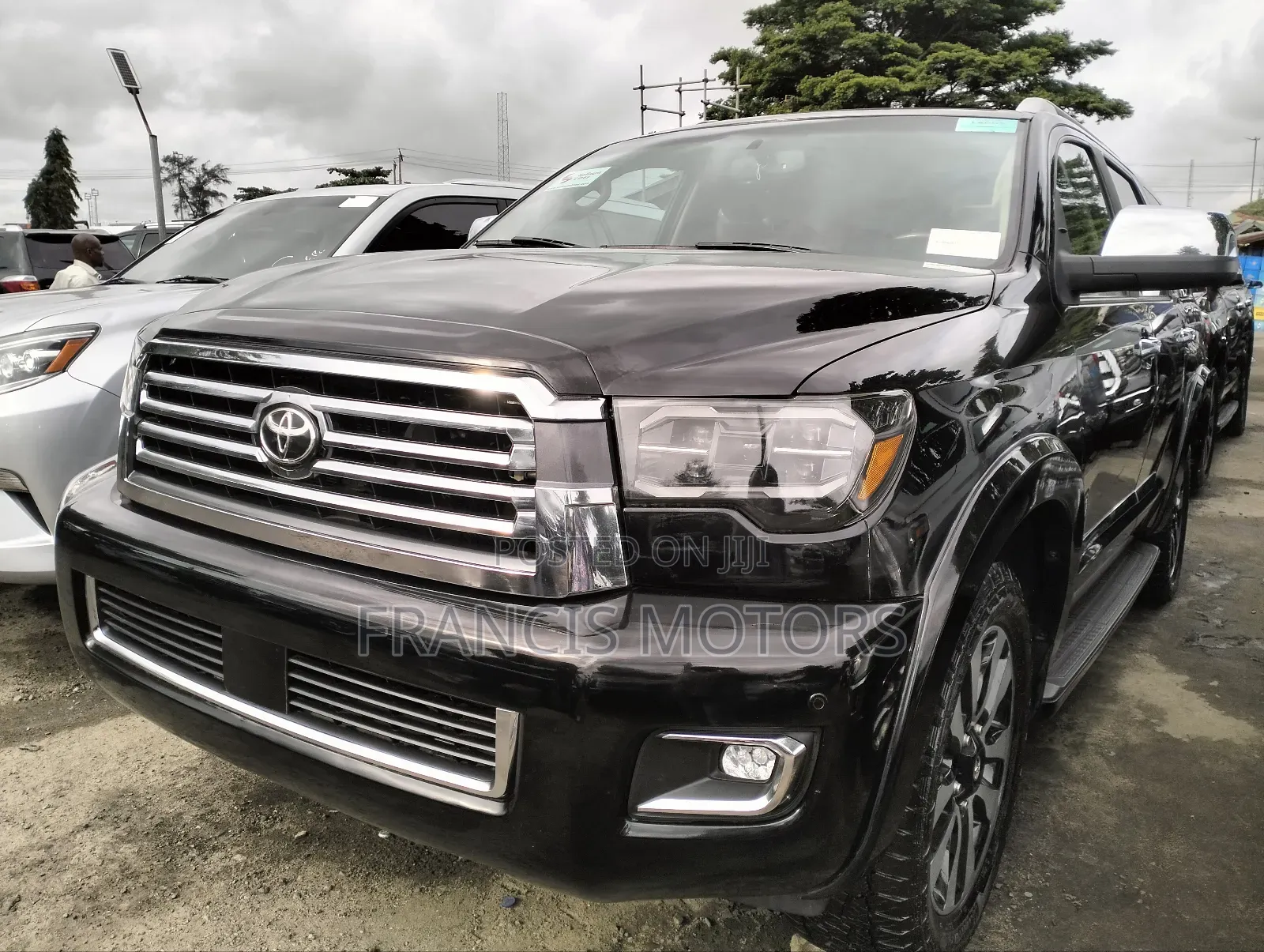 Toyota Sequoia Platinum 4x4 2018 Black