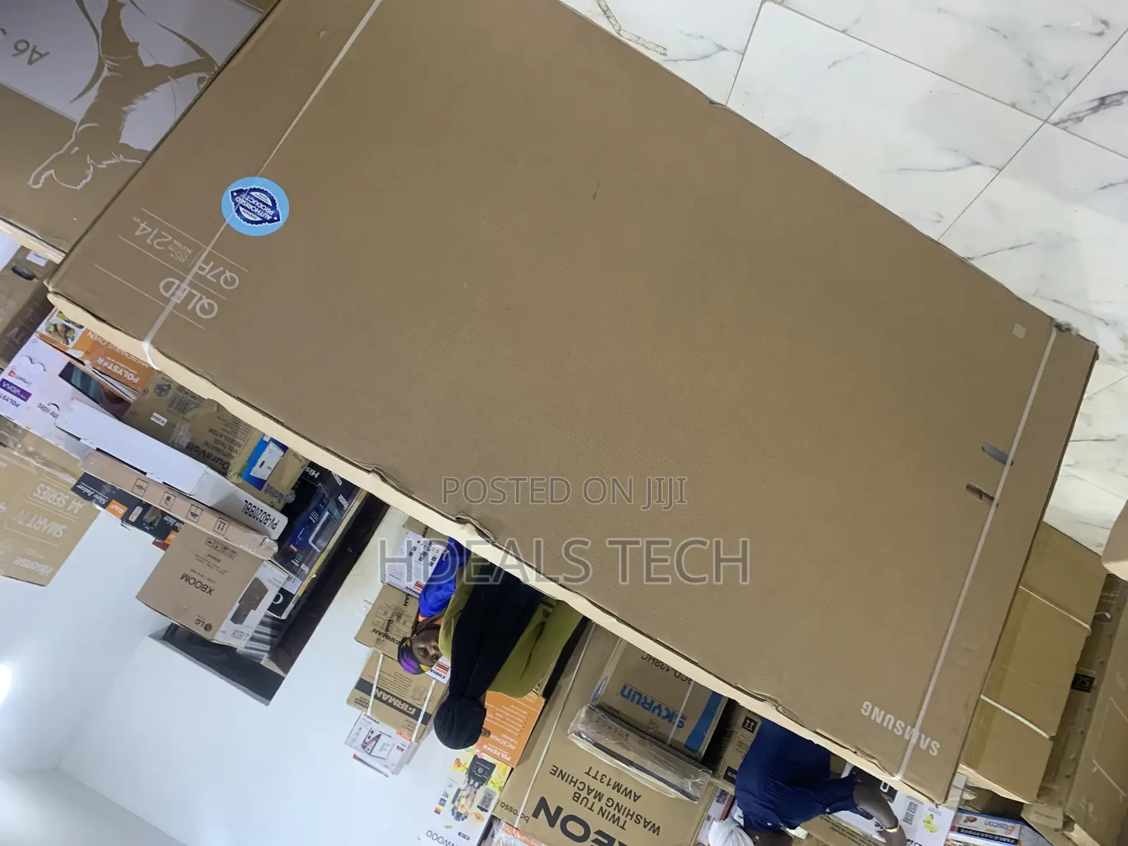 Game, Watch Stream on Samsung 85” Smart Tv