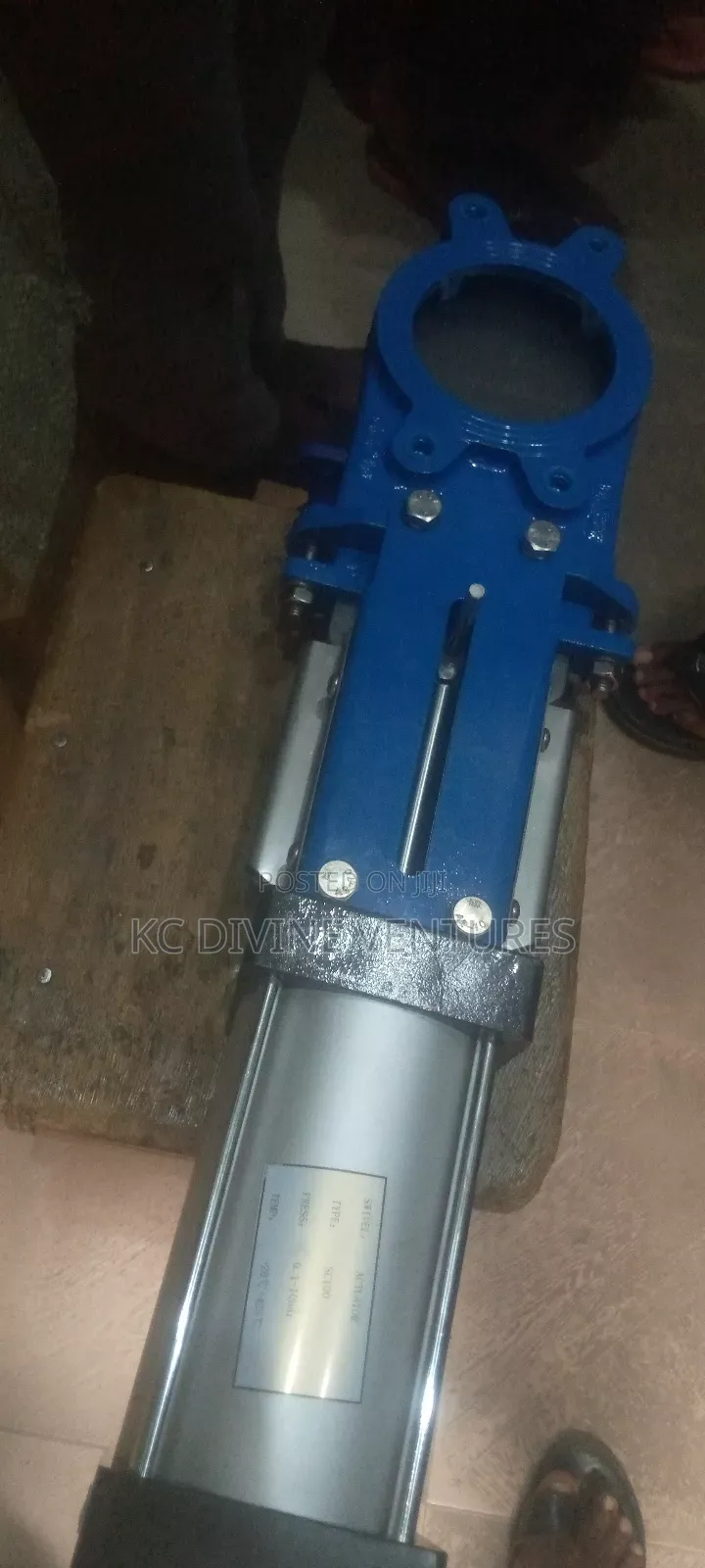 Pneumatic Gate Knife Valves 4" Inches