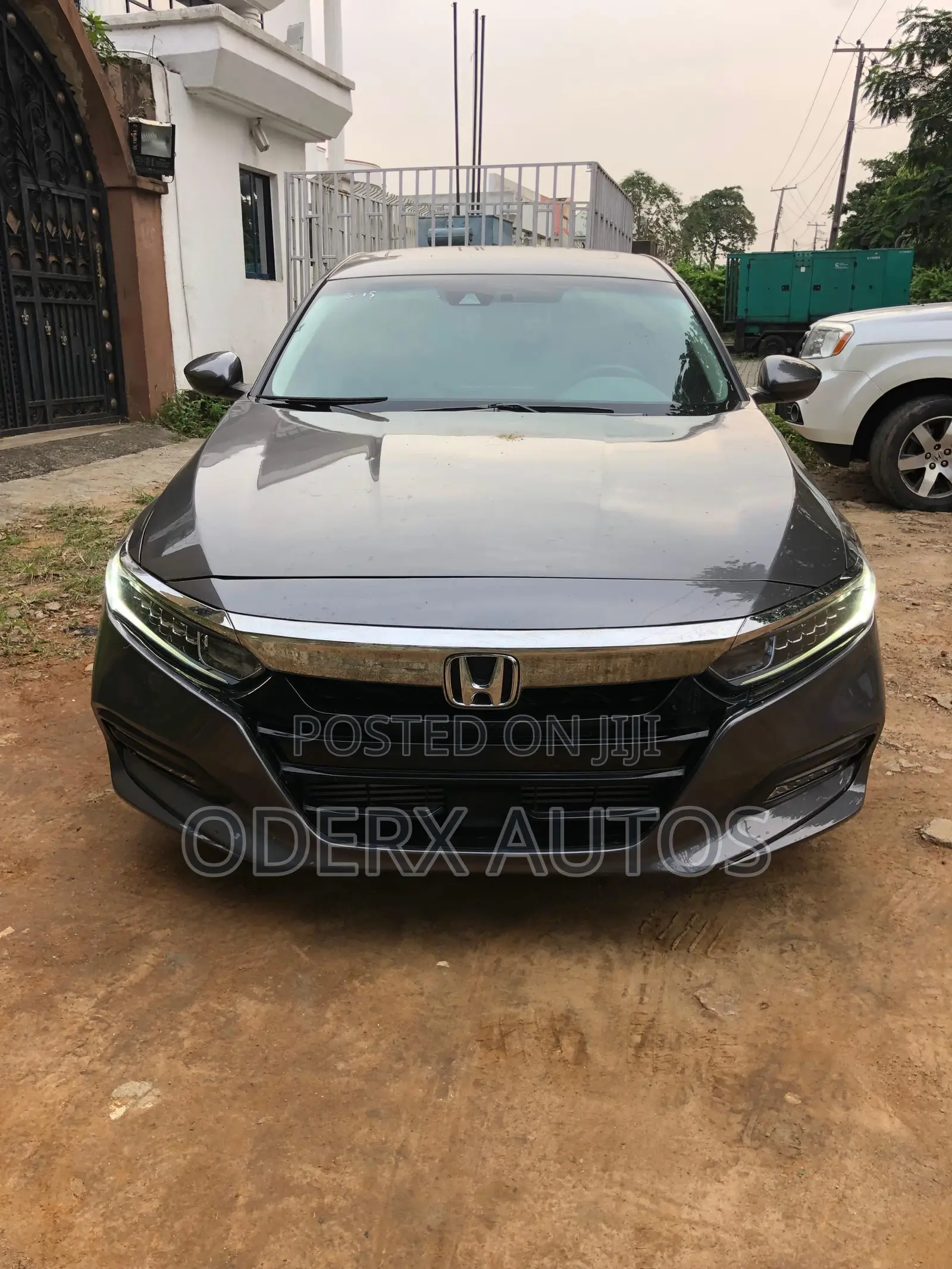 Honda Accord Sport (2.0L 4cyl Turbo 10A) 2019 Gray