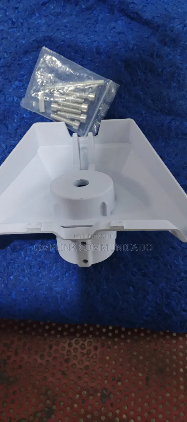 Starlink Pipe Adapter White Use for Gen3 and Gen4
