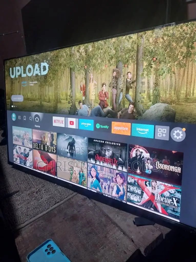 40inches TCL Smart Tv Uhd Picture Quality Frameless Slime