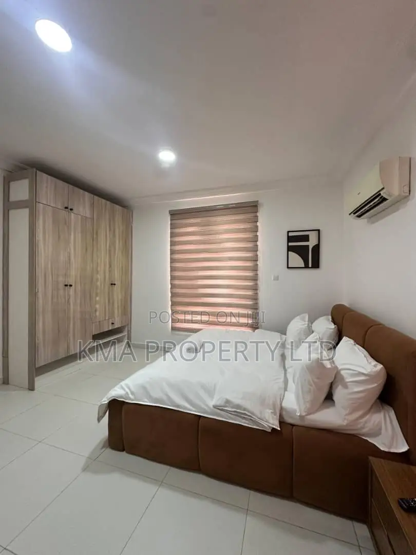Luxurious 2 Bedroom Apartment With Pool and Gym