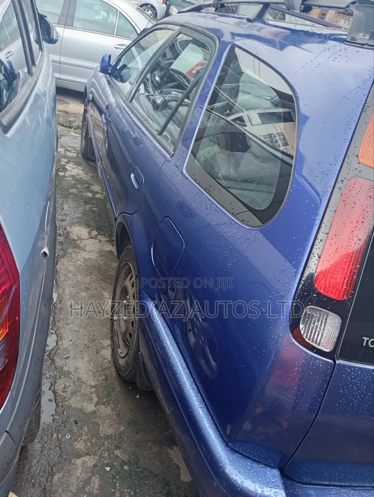 Toyota Corolla LE 2005 Blue