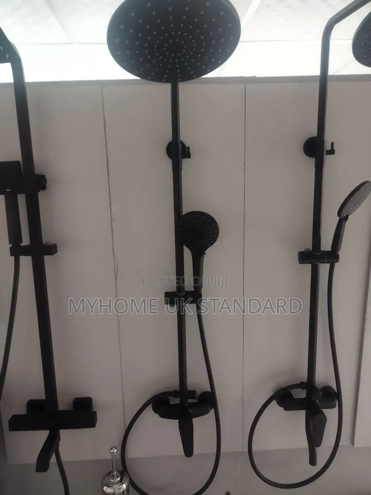 Pure England Quality Standing Shower Set Black and Chrome