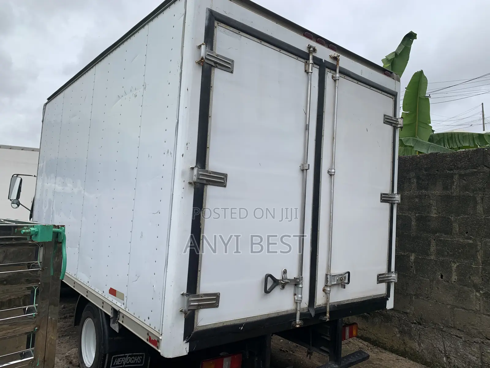 Isuzu NDR 5zl